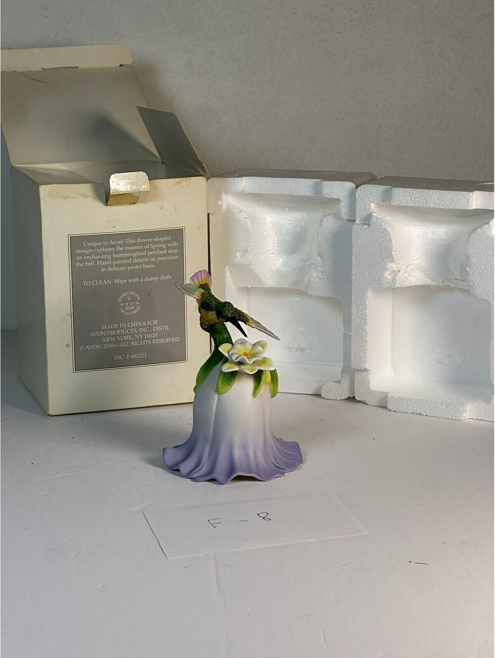 Vintage 2000 Avon‎ Porcelain Hummingbird Bell Figurine w/ Box F-8